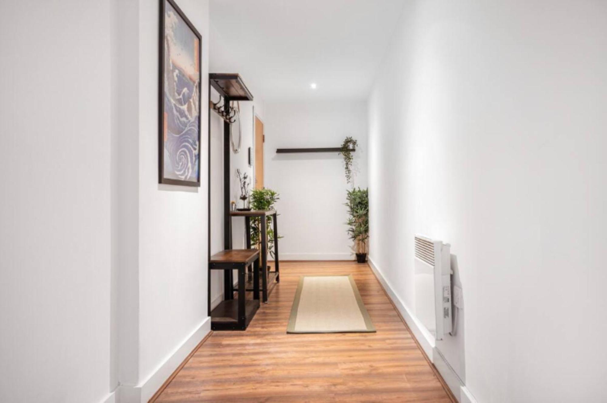 Oriental Suite 2 Bed 2 Bath Netflix And Free Parking, Games- Maihom Birmingham Exterior photo